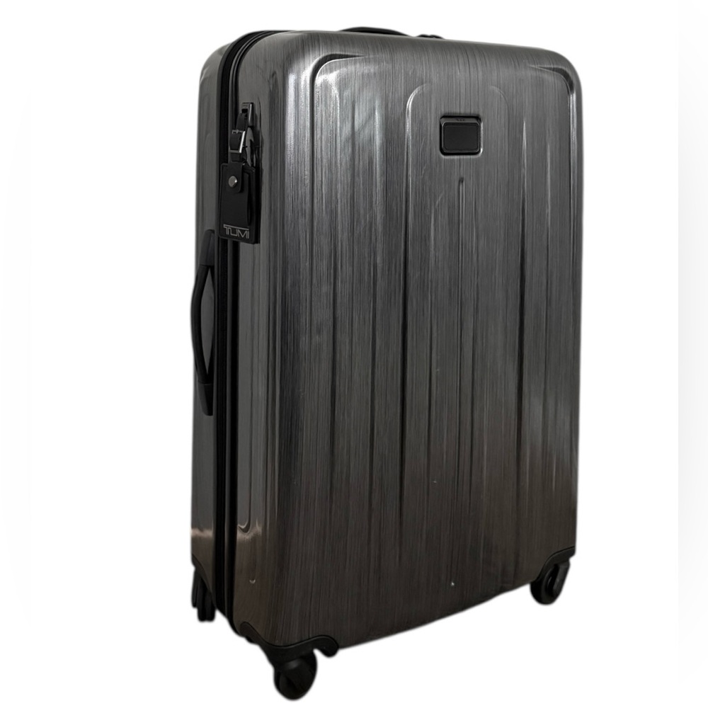 Tumi V4 Collection 30-Inch Extended Trip Spinner Packing Case